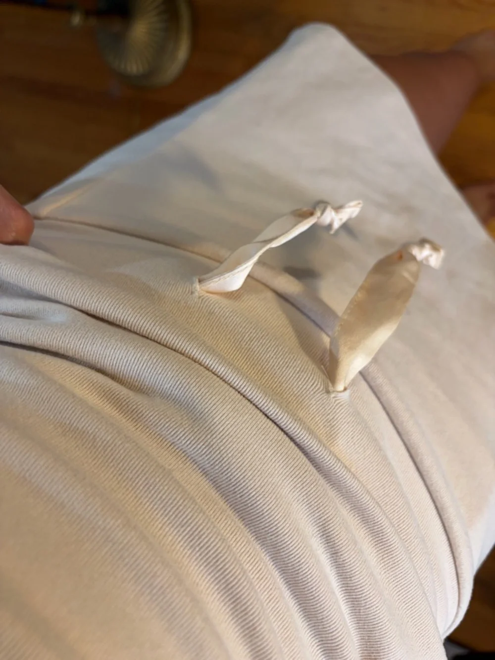 Amelie Teje Ribbon Toggle Set - Picture 9 of 12